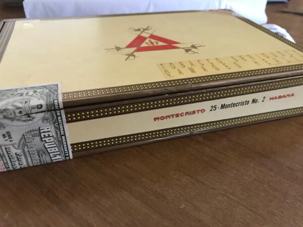 Montecristo No.2 Cigar 2000 Old Label Vintage EMS– Box of 25